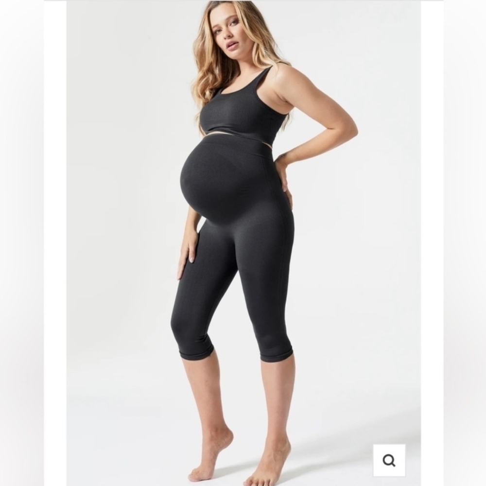 BLANQI Maternity Crop Leggings NWT